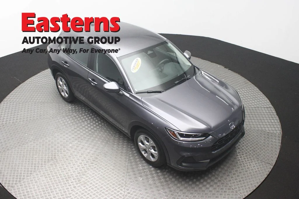 Used 2023 Gray Honda LX image 3