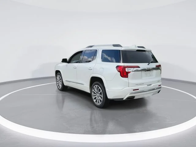 Used 2023 White GMC Denali image 9