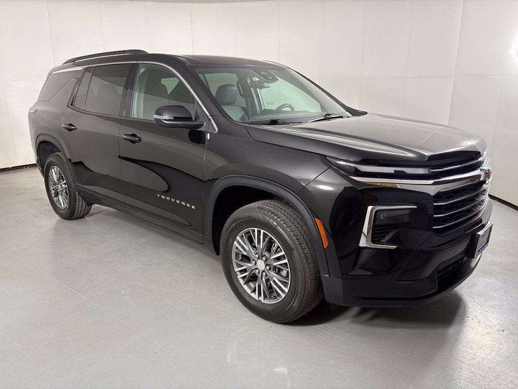 Used 2025 Black Chevrolet LT image 2