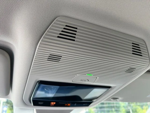 New 2026 White/off-white Volkswagen 2.0T SE image 24