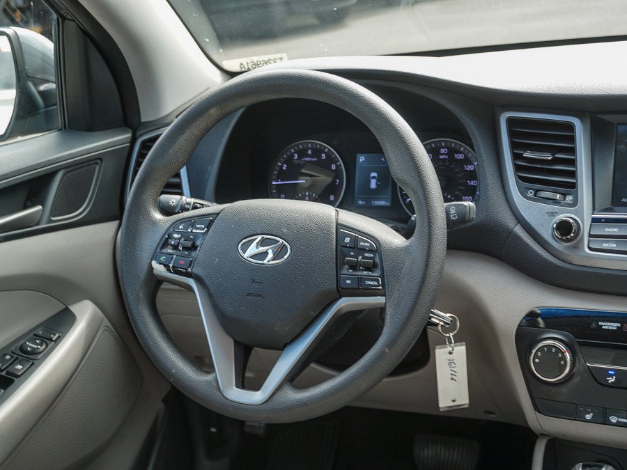 Used 2018 Gray Hyundai SEL image 16