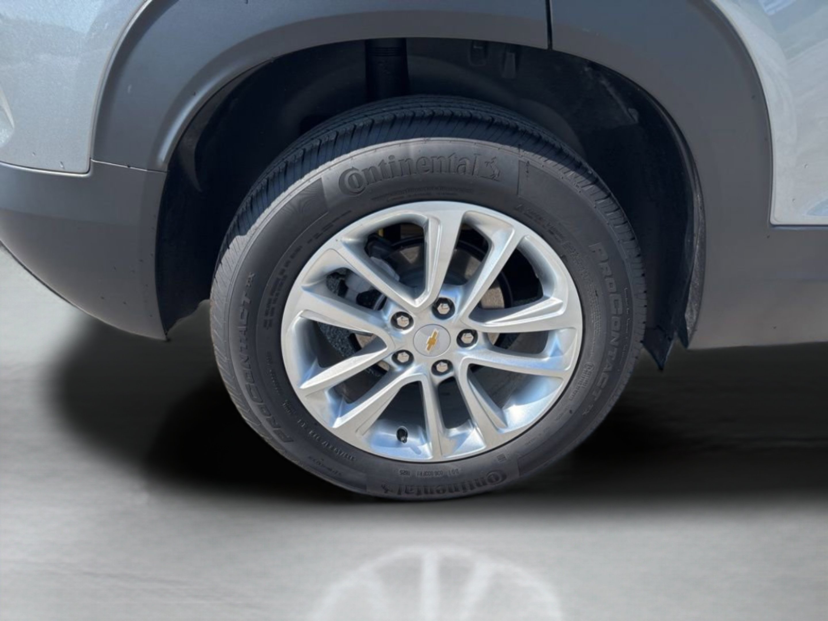 Used 2026 Sterling Gray Metallic Chevrolet LS image 41