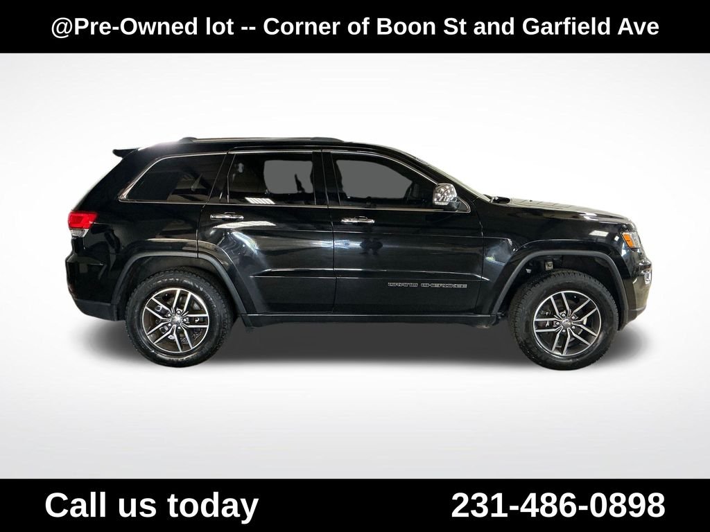 Used 2018 Black Jeep Limited image 6