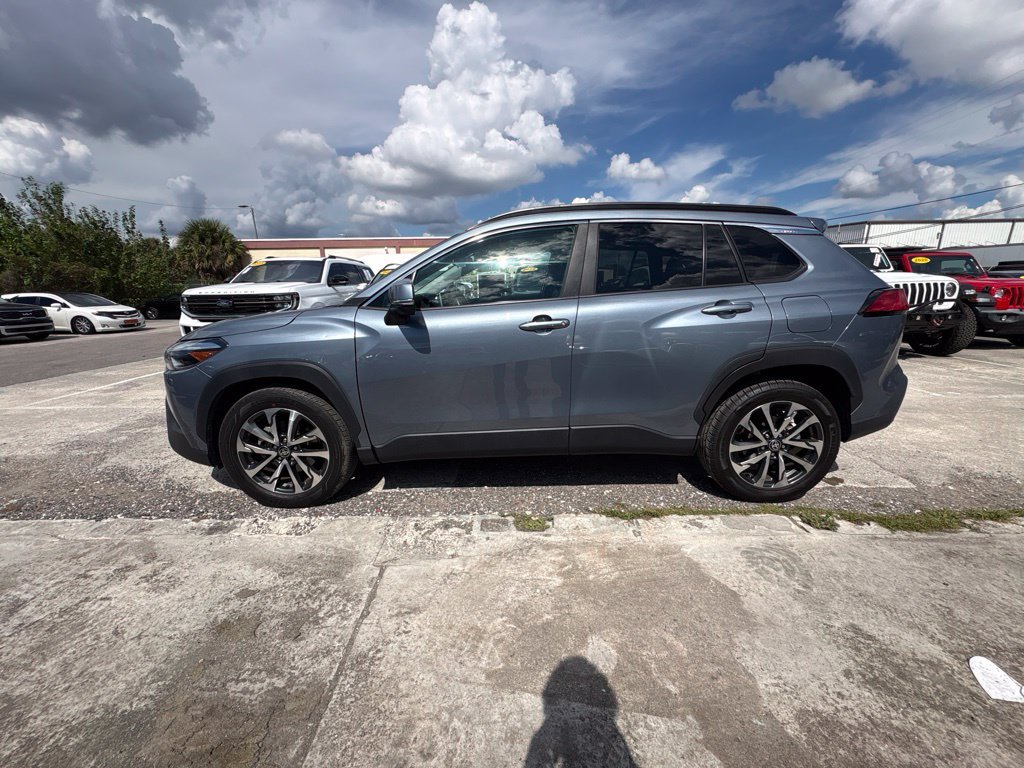 Used 2024 Blue Toyota XLE image 6