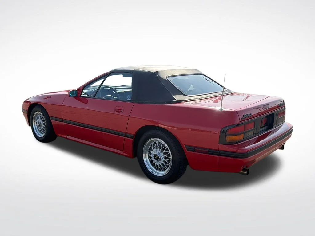 Used 1988 Red Mazda Base image 5