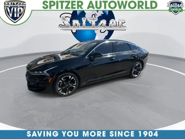Used 2022 Black Kia GT-Line image 4