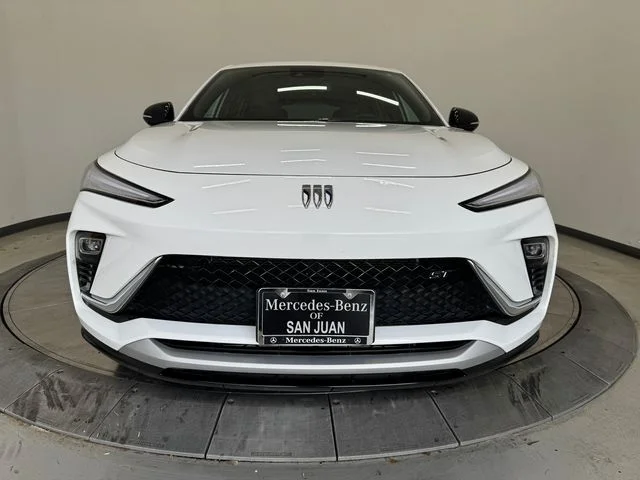 Used 2025 Summit White Buick Sport Touring image 14