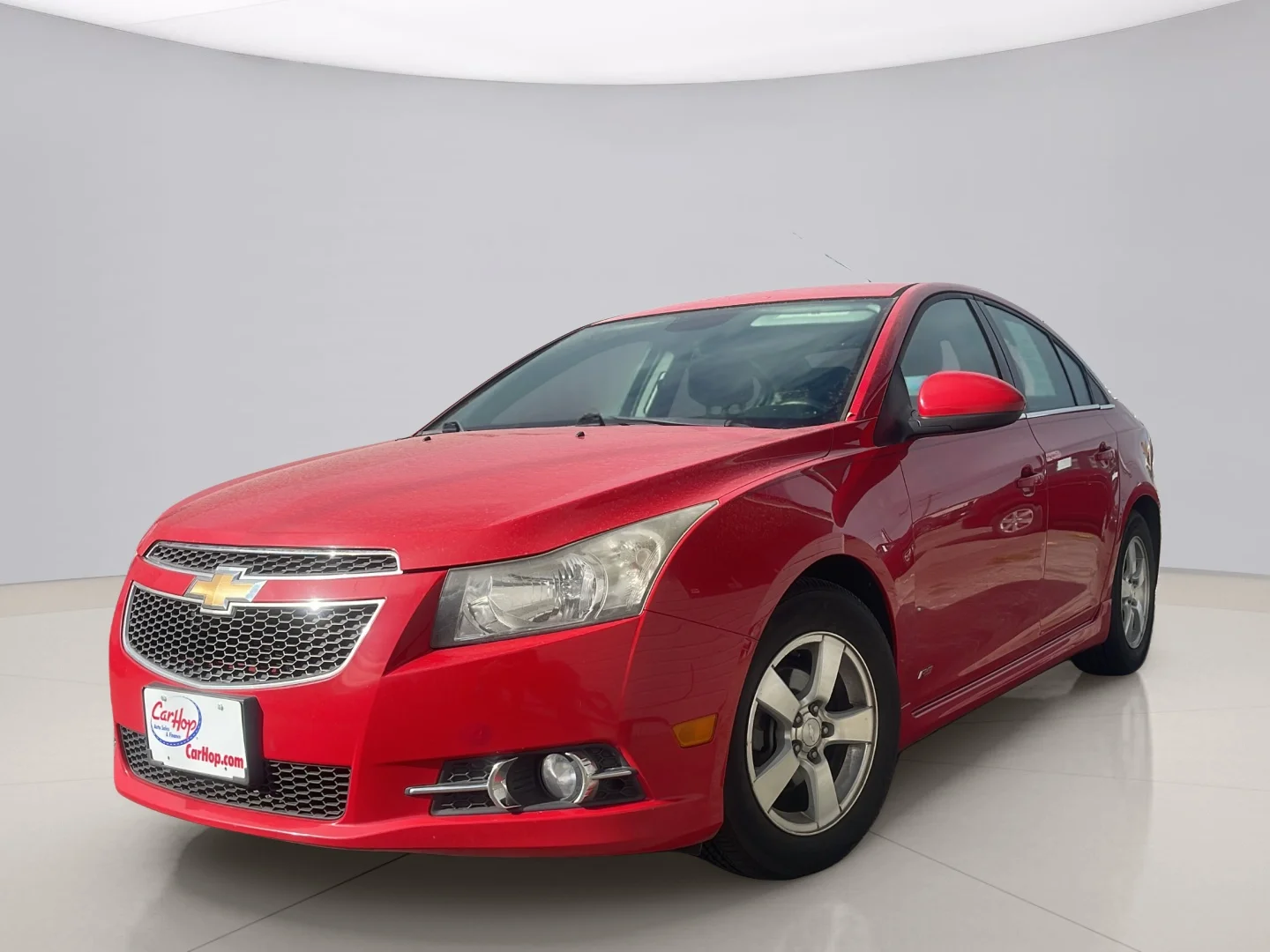 Used 2013 Red Chevrolet 1LT image 2