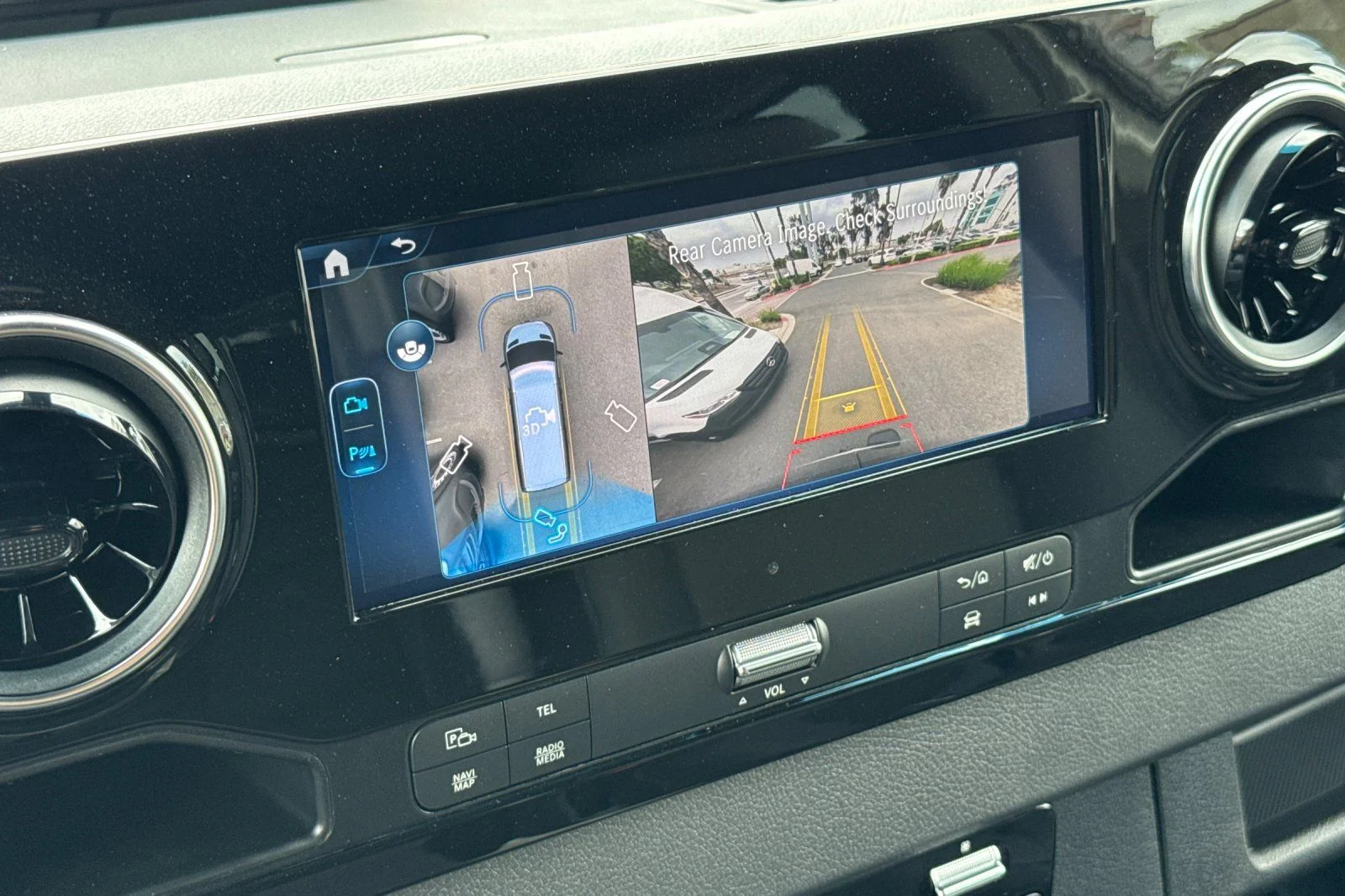 2026 Mercedes-Benz Sprinter Crew Van Base - Photo 17
