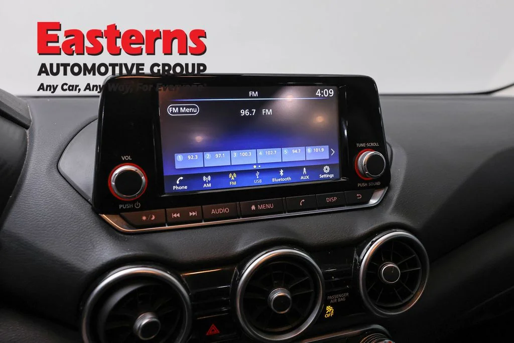 Used 2023 Gray Nissan S image 18