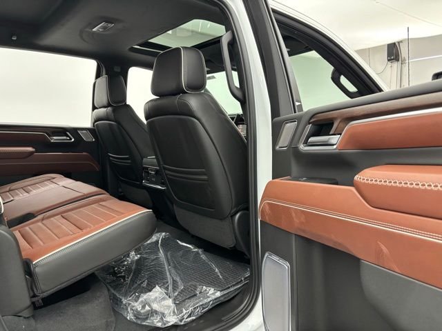New 2026 Summit White GMC Denali Ultimate image 39