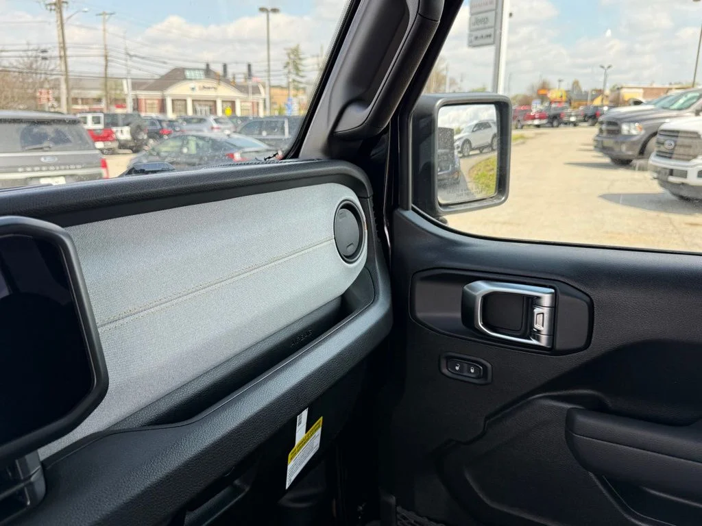 New 2026 Black Clear-Coat Exterior Paint Jeep Willys image 21