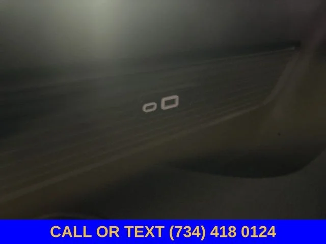 Used 2024 Velvet Jeep Series II image 31