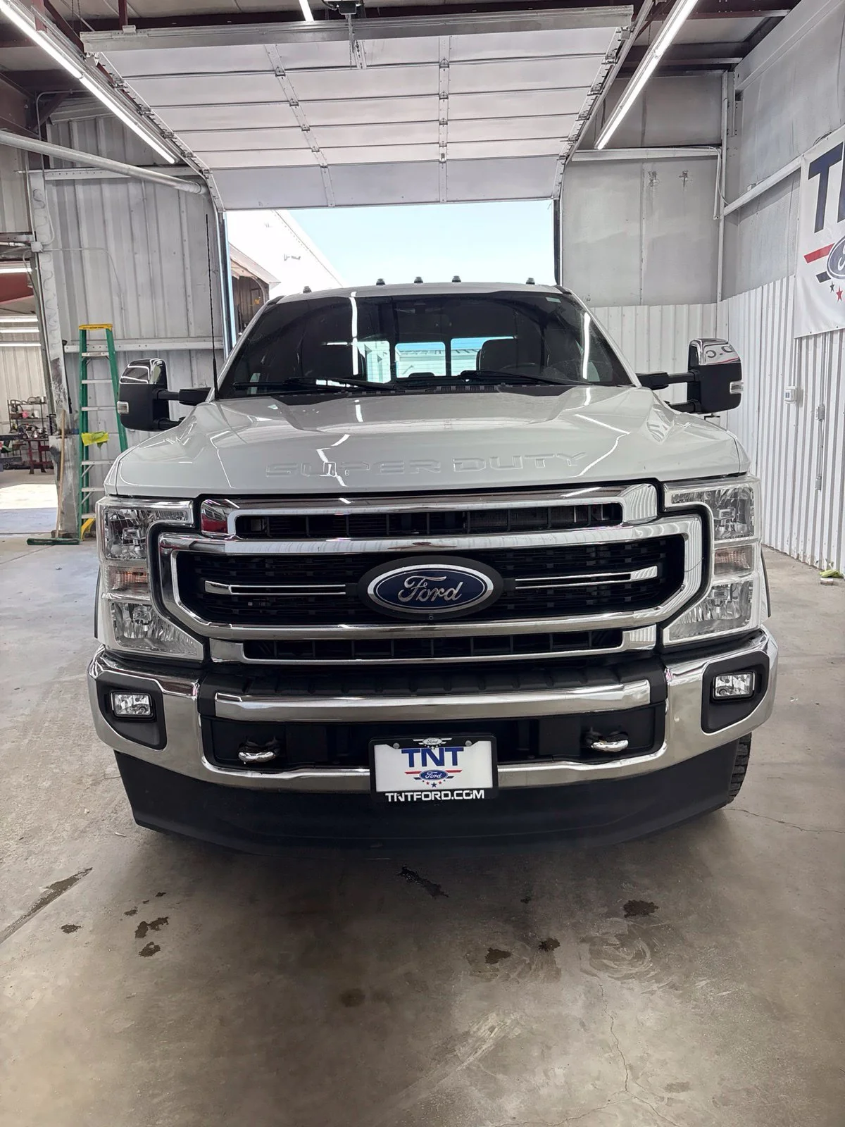 Used 2022 White Ford Lariat image 3