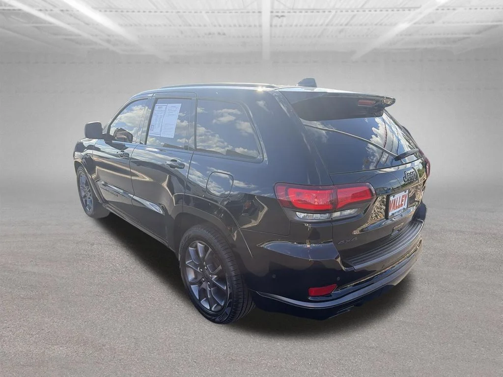 Used 2020 Diamond Black Jeep Overland image 6