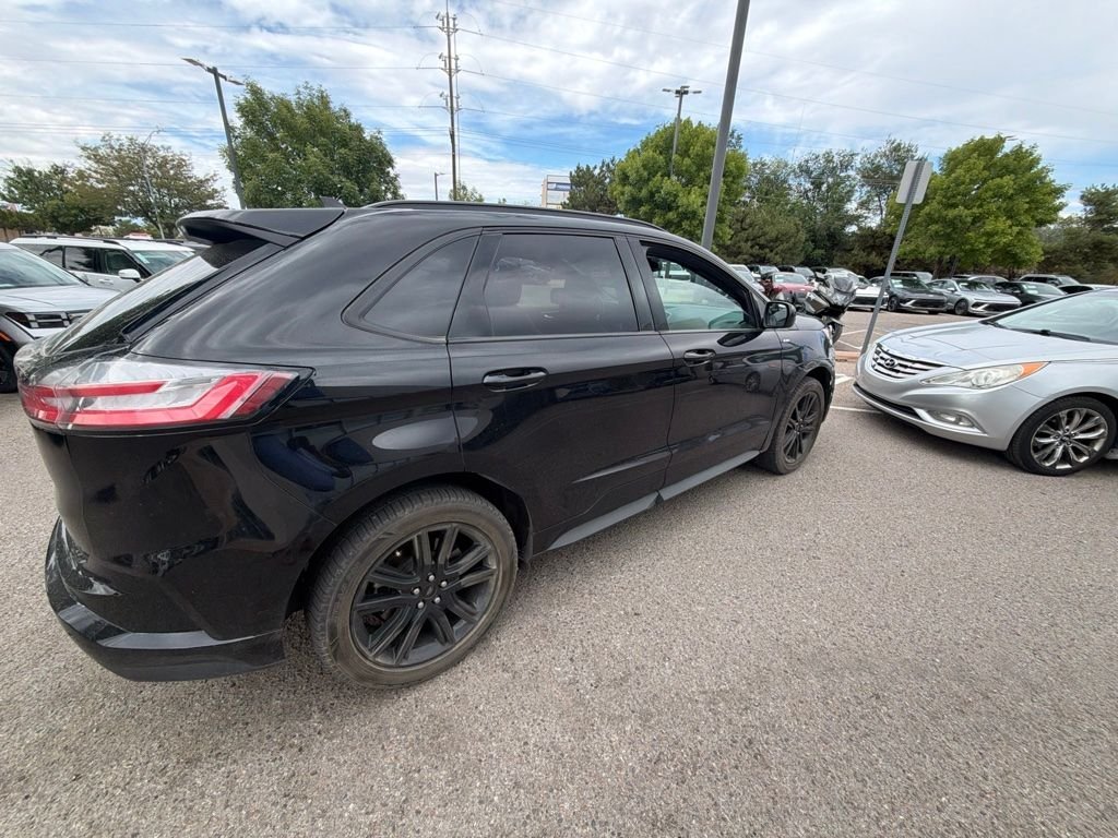 Used 2022 Black Ford ST Line image 4