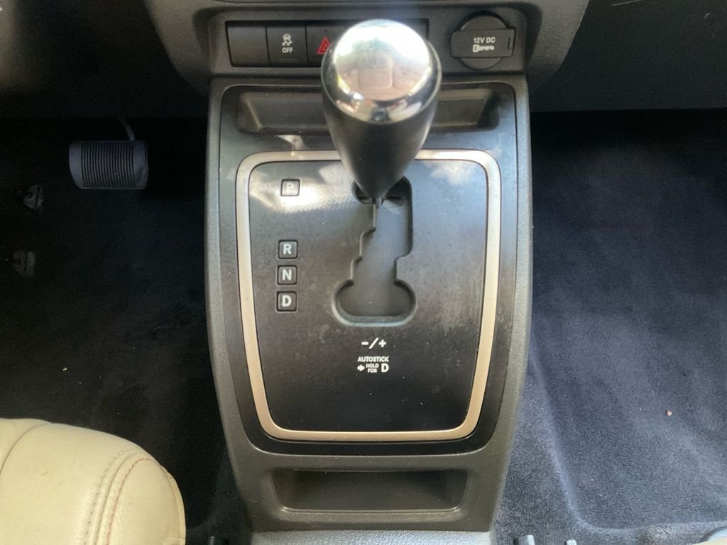 Used 2016 Green Jeep Sport image 34