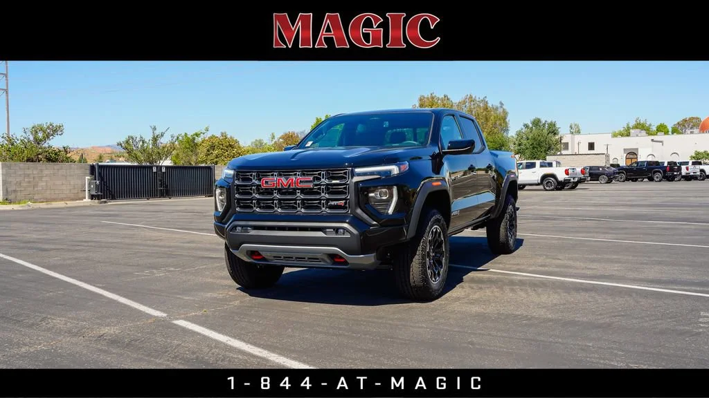 2026 GMC Canyon 4WD AT4 Crew Cab Short Box's photo