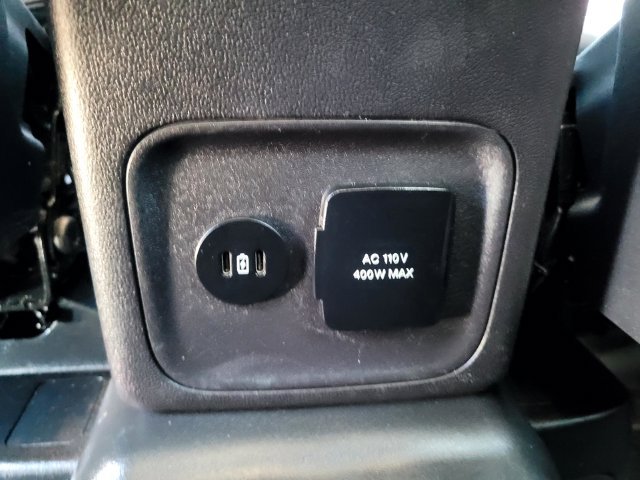 Used 2025 Black Ford Badlands image 13