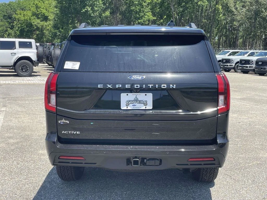 New 2026 Black Ford Active image 4