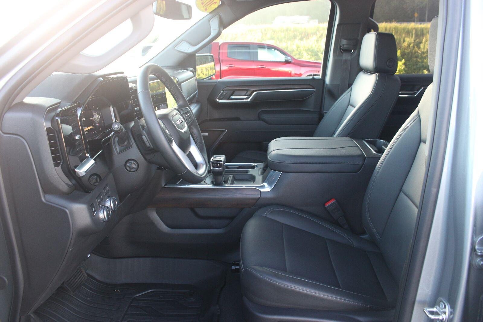 Used 2026 Sterling Metallic GMC SLT image 17