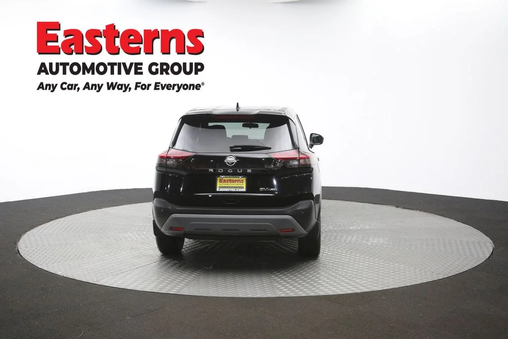 Used 2023 Black Nissan SV image 37