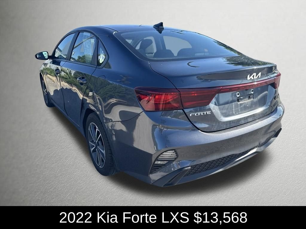 Used 2022 Gray Kia LXS image 5