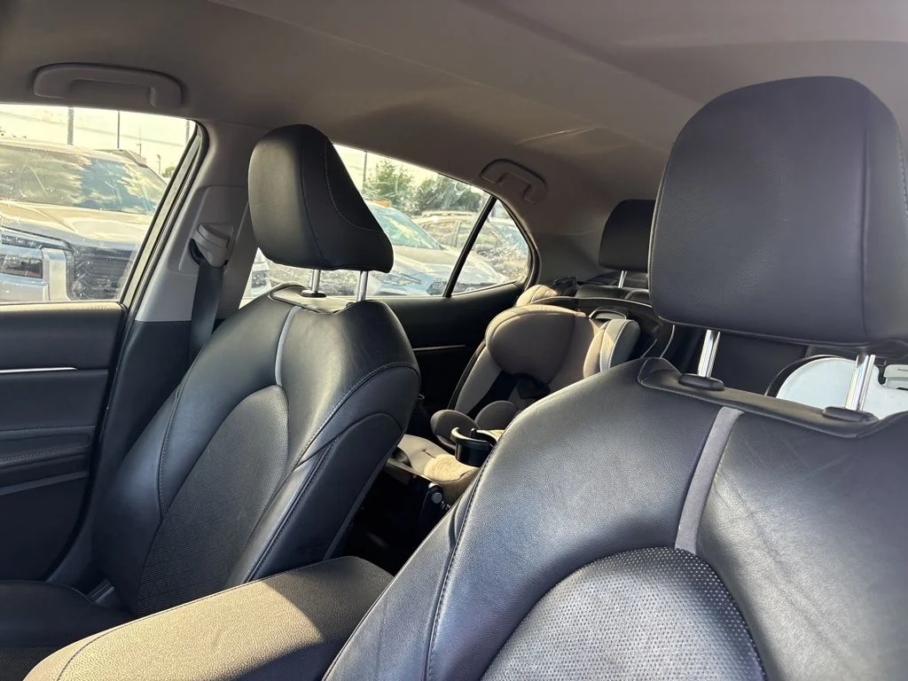 Used 2018 Beige Toyota XSE image 5