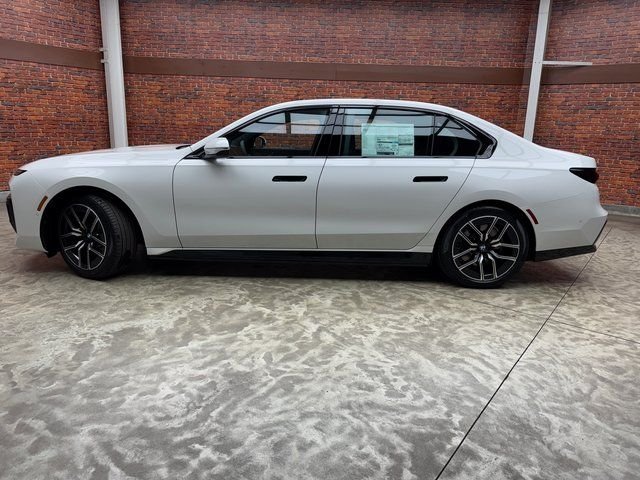 Used 2025 BMW i7 60 with VIN WBY53EJ06SCT72242 for sale in Reading, PA