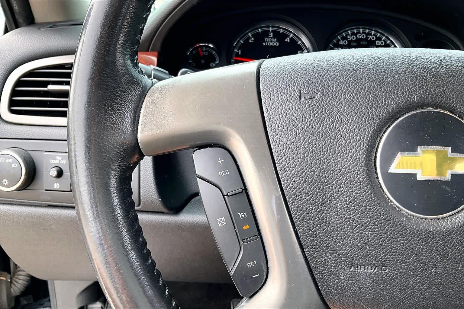 Used 2013 Black Chevrolet LT image 22