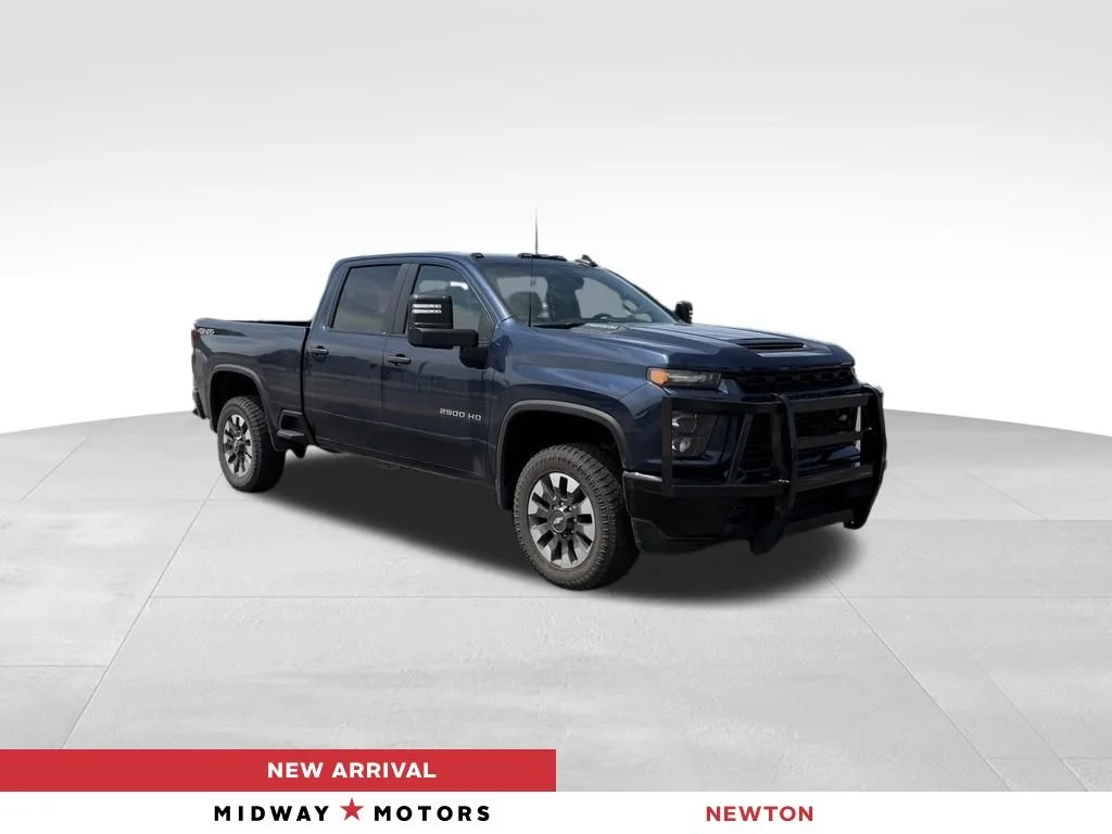 Used 2021 Blue Chevrolet Custom image 1