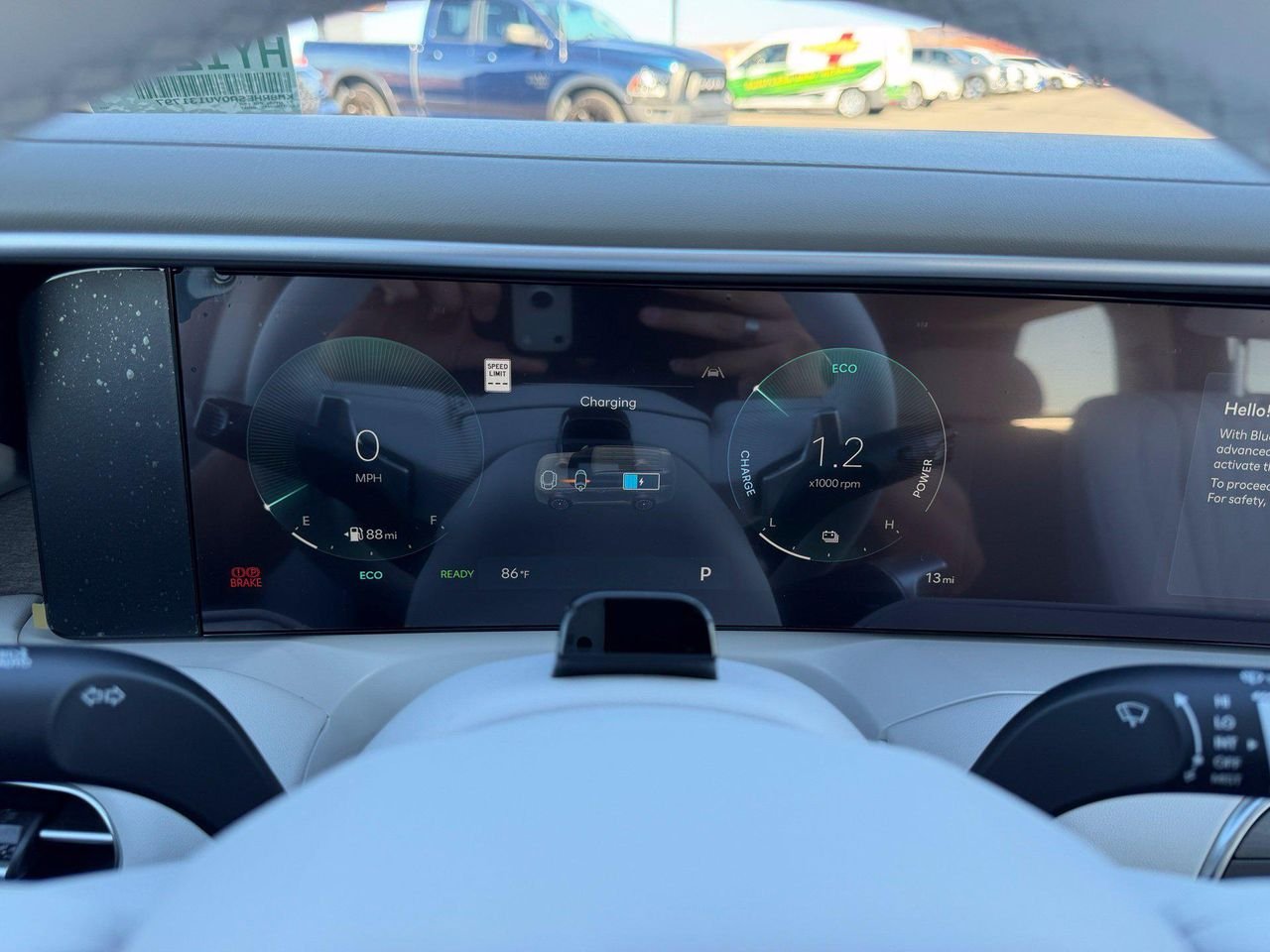 New 2027 Gray Hyundai SEL Premium image 26