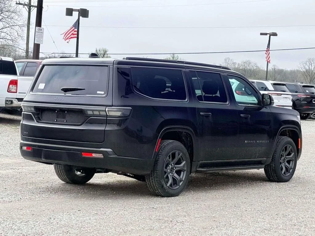 New 2026 High Gloss Black Jeep Limited Altitude image 7