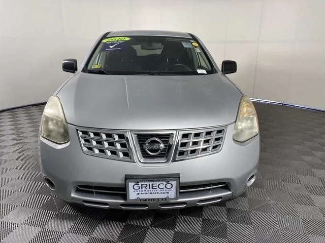 Used 2010 Silver Nissan S image 3