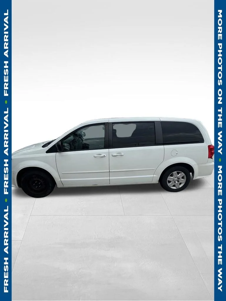 Used 2012 White Dodge SE/AVP image 1