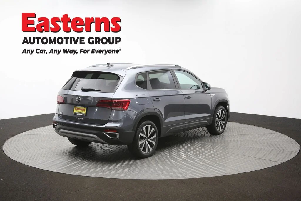 Used 2022 Gray Volkswagen 1.5T SE image 38