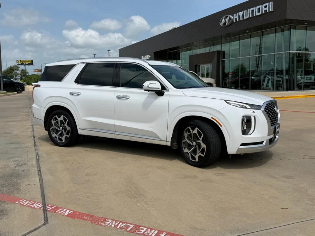 Used 2021 Hyper White Hyundai Calligraphy image 8