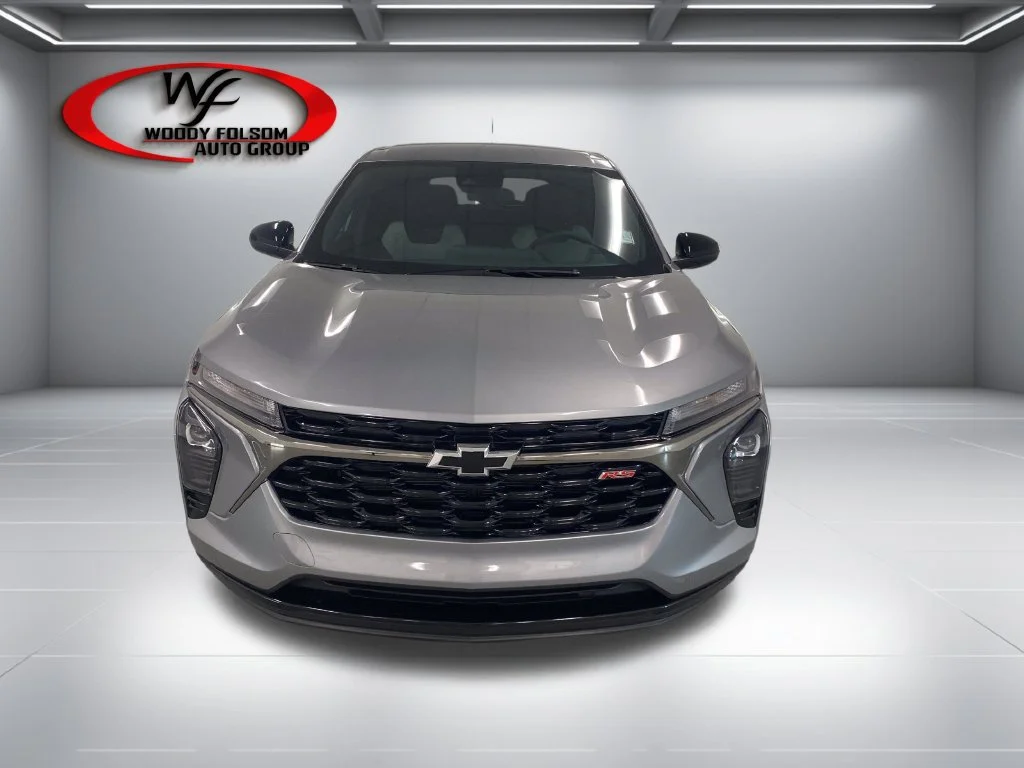 New 2026 Sterling Gray Metallic Chevrolet 1RS image 2