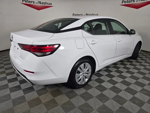 Used 2023 White Nissan S image 28