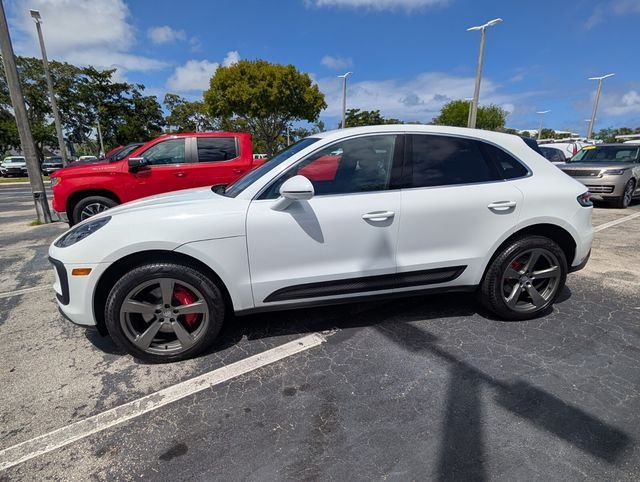 Used 2022 White Porsche S image 4