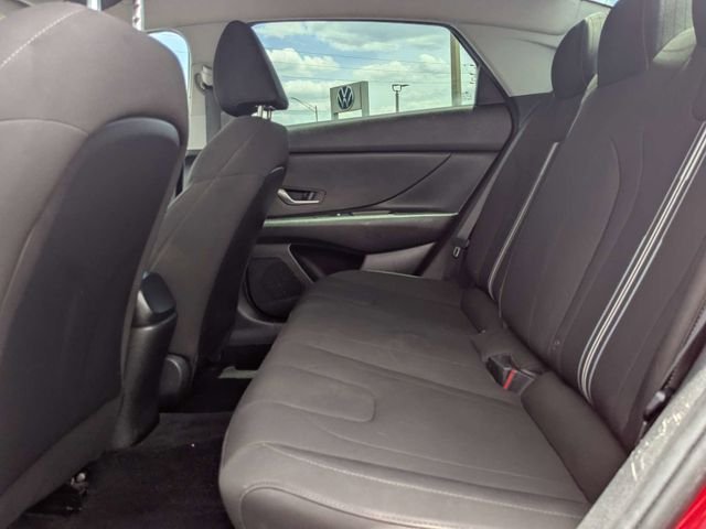 Used 2022 Red Hyundai SEL image 12