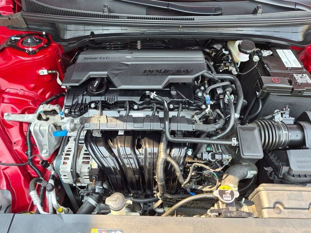 Used 2025 Red Kia LXS image 25