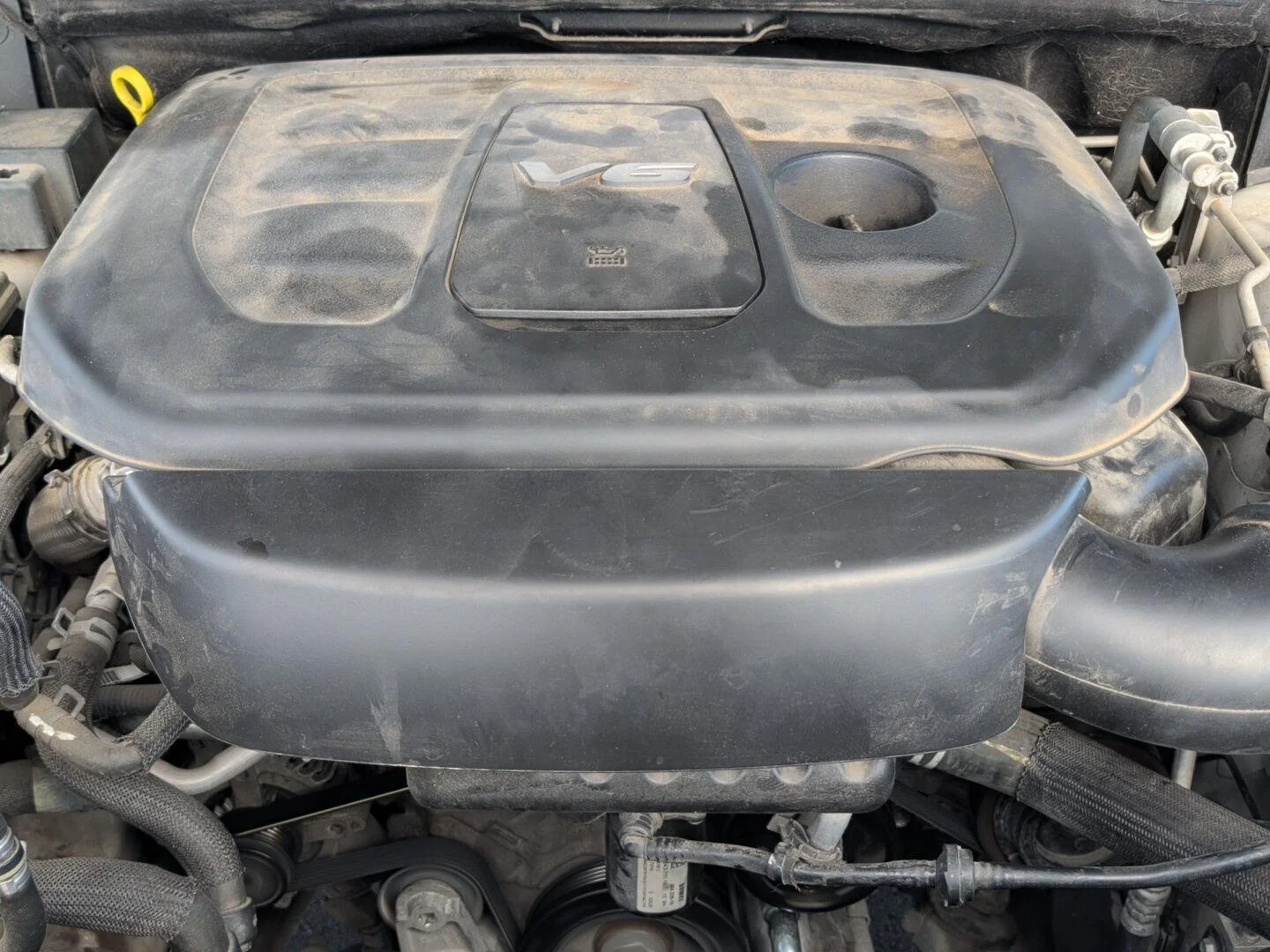 Used 2016 White Jeep Laredo image 22