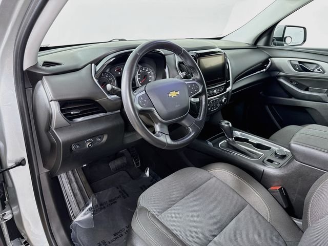 Used 2020 Silver Chevrolet LT image 9
