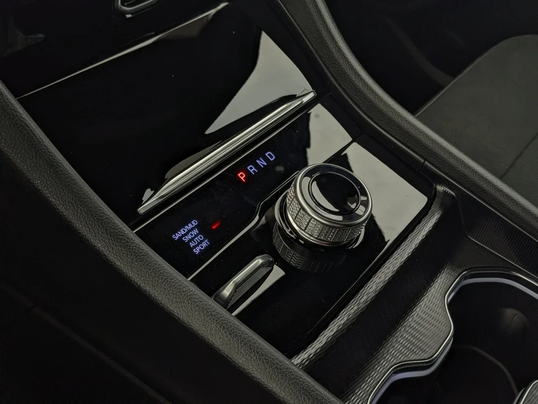 New 2026 Black Jeep Altitude - - Altitude Pkg - 10.25 Gauge Cluster - Adaptive Cruise - Heated Seats & More! image 20