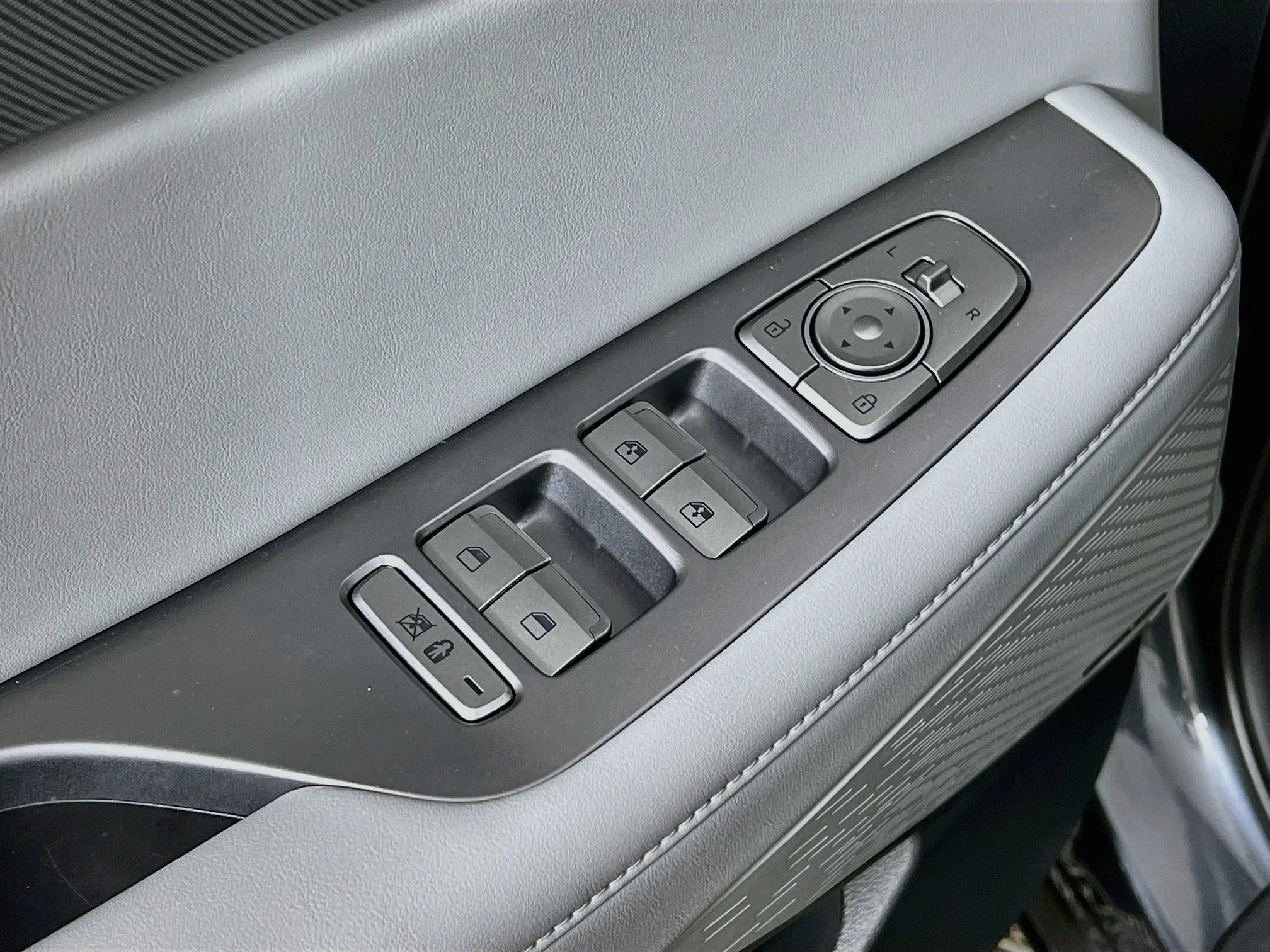 2024 Hyundai Palisade SEL - Photo 9