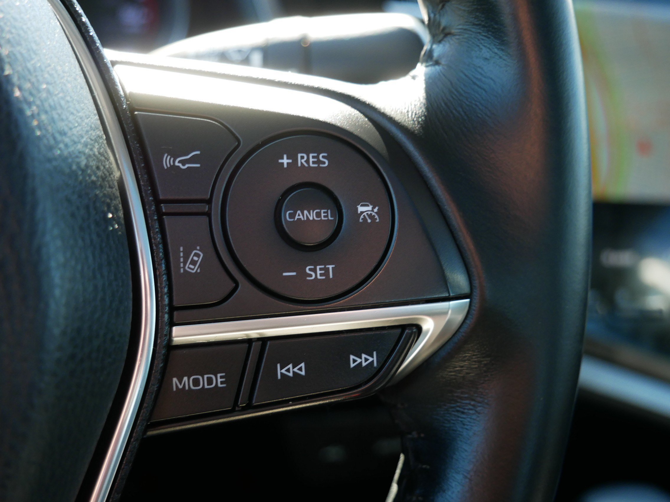 2020 Toyota Camry XSE - Photo 28