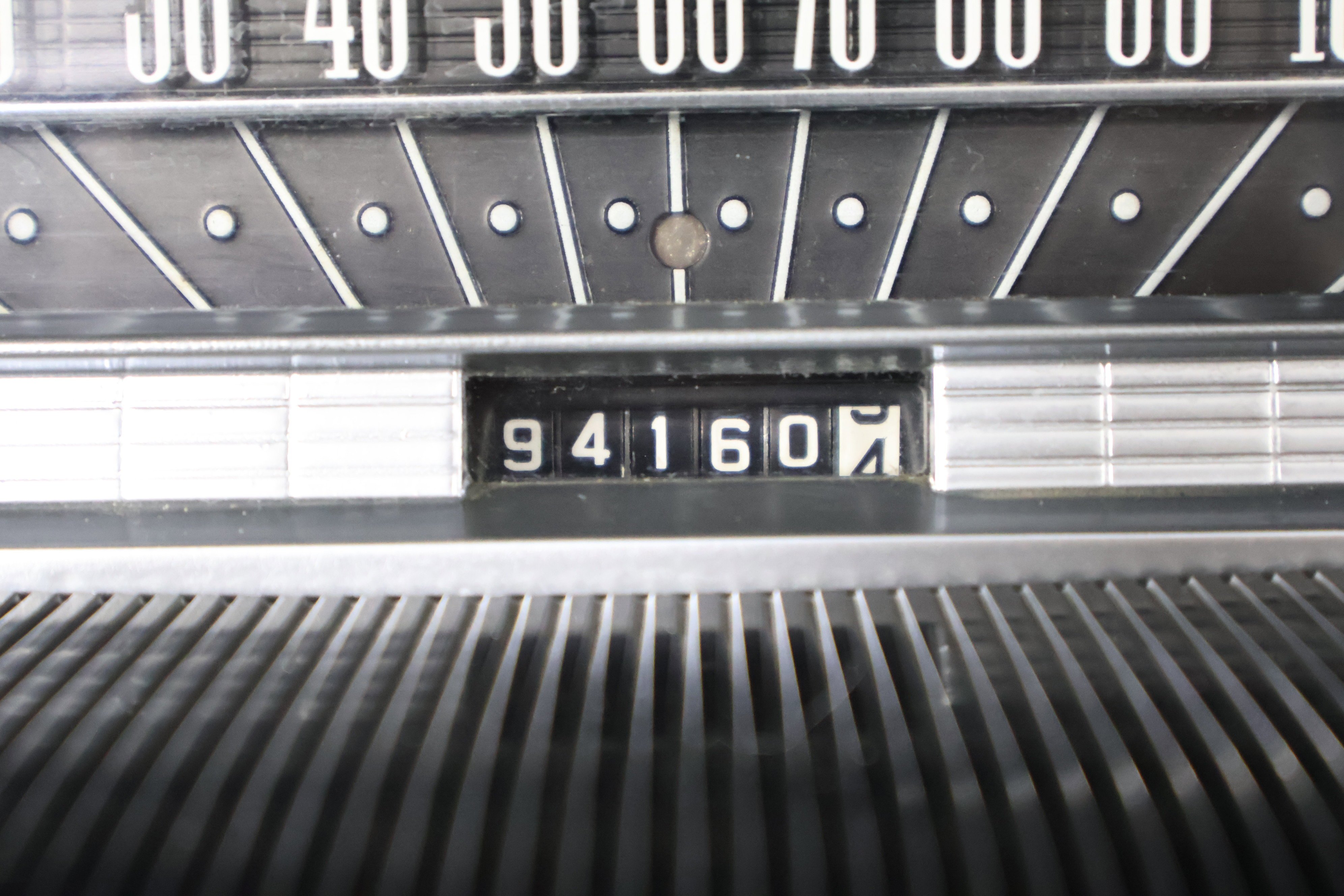 Used 1963 White Ford  image 36