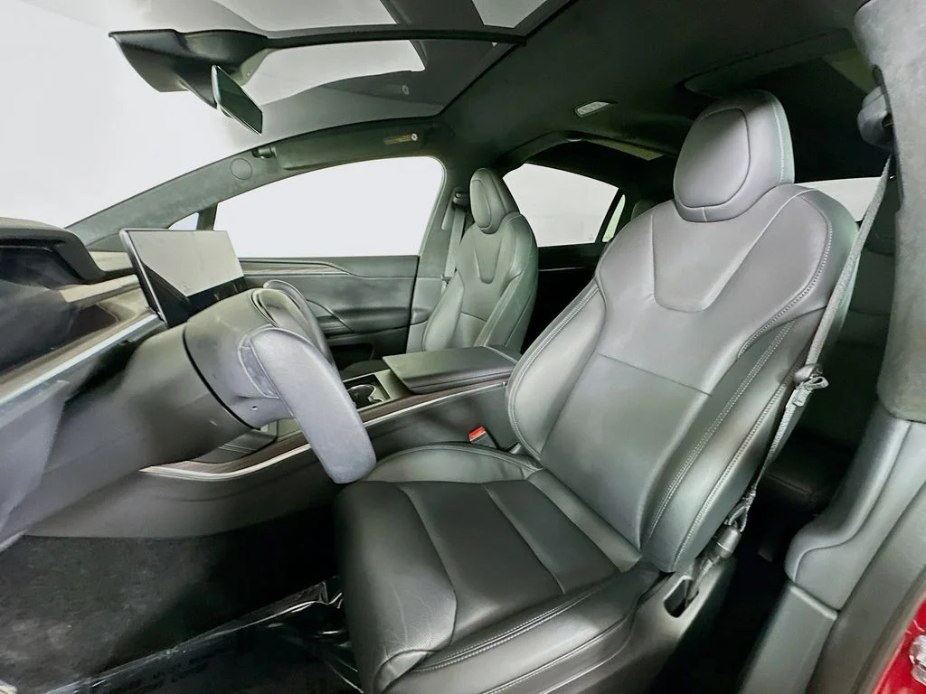 Used 2022 Red Multi-Coat Tesla  image 11