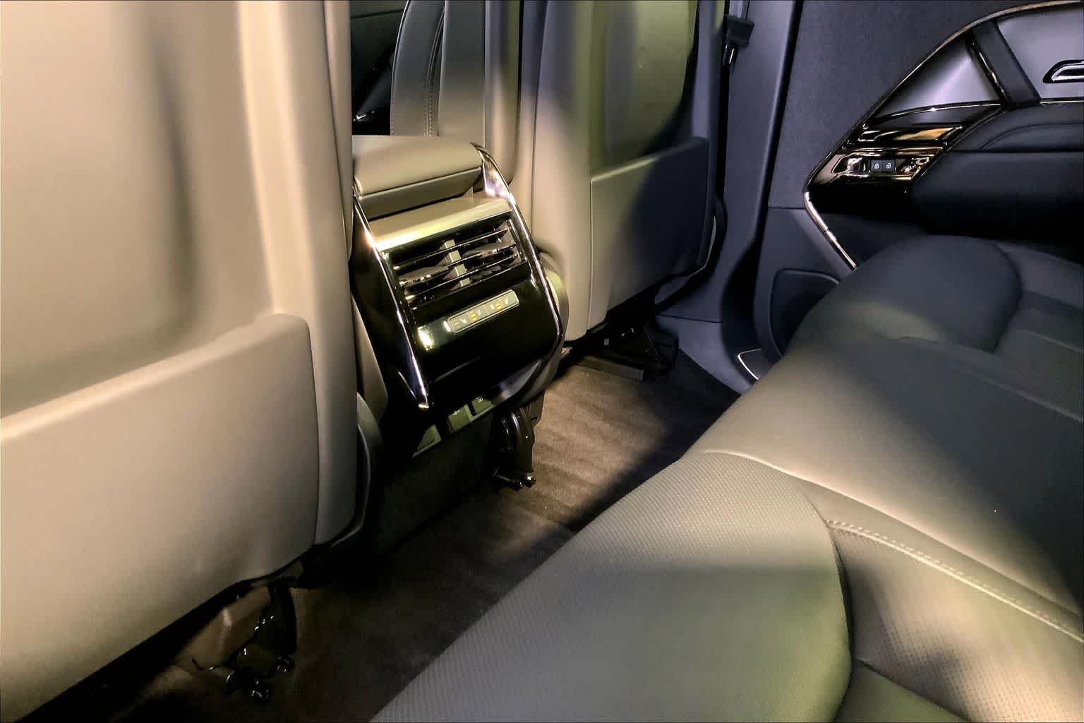 Used 2025 Varesine Blue Metallic Land Rover SE image 34